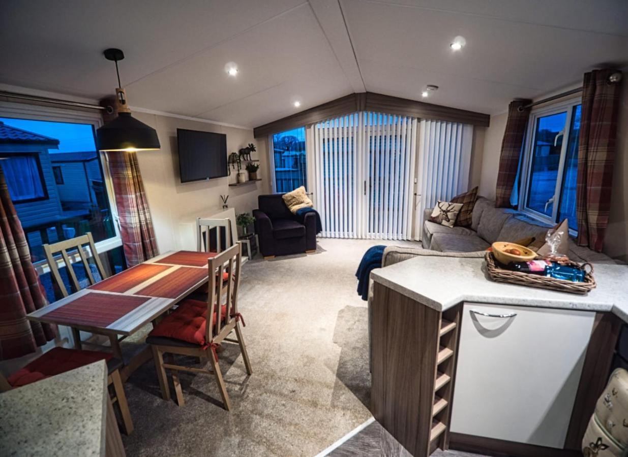 Bayfield Hotel Lamplugh ภายนอก รูปภาพ
